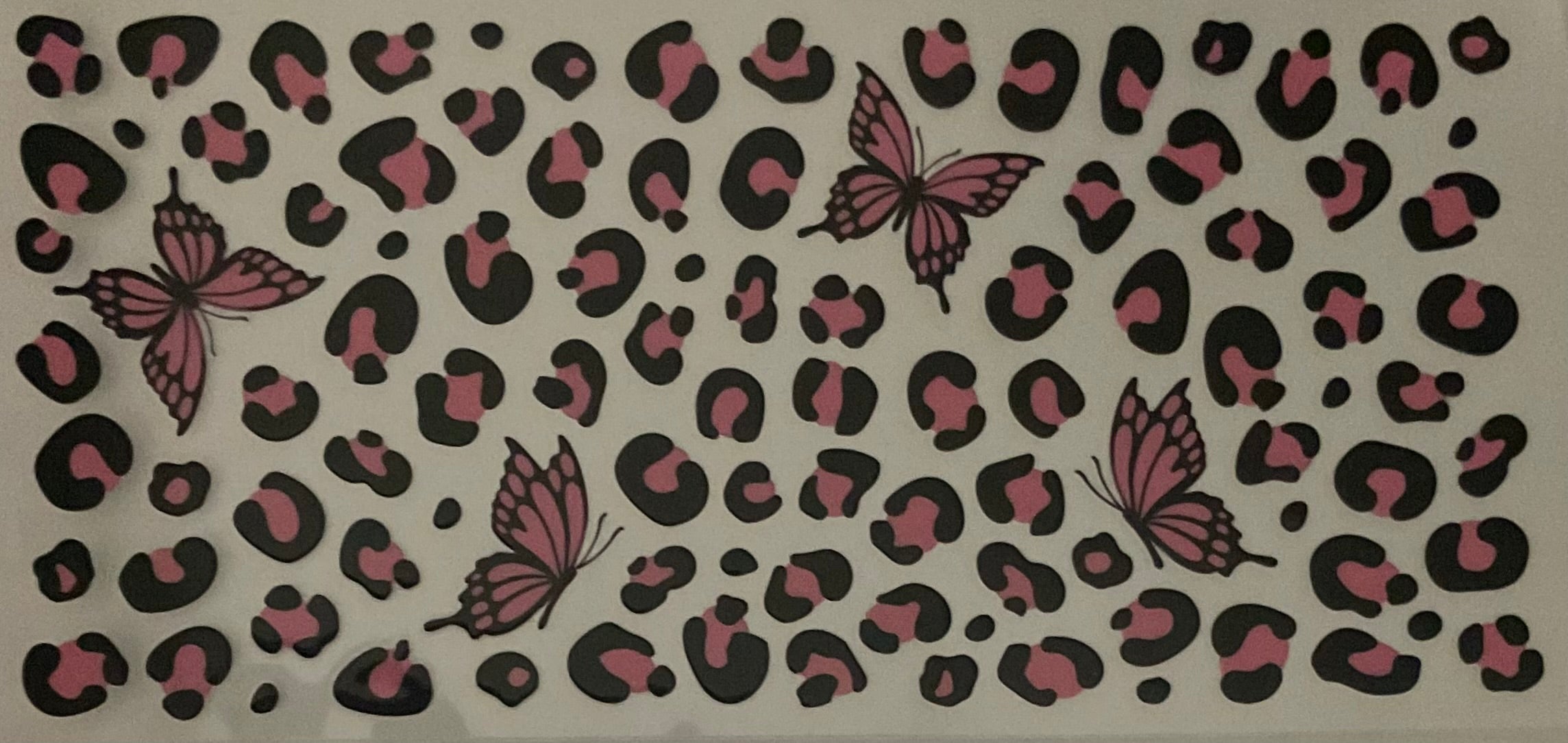 Pink butterflies with leopard print